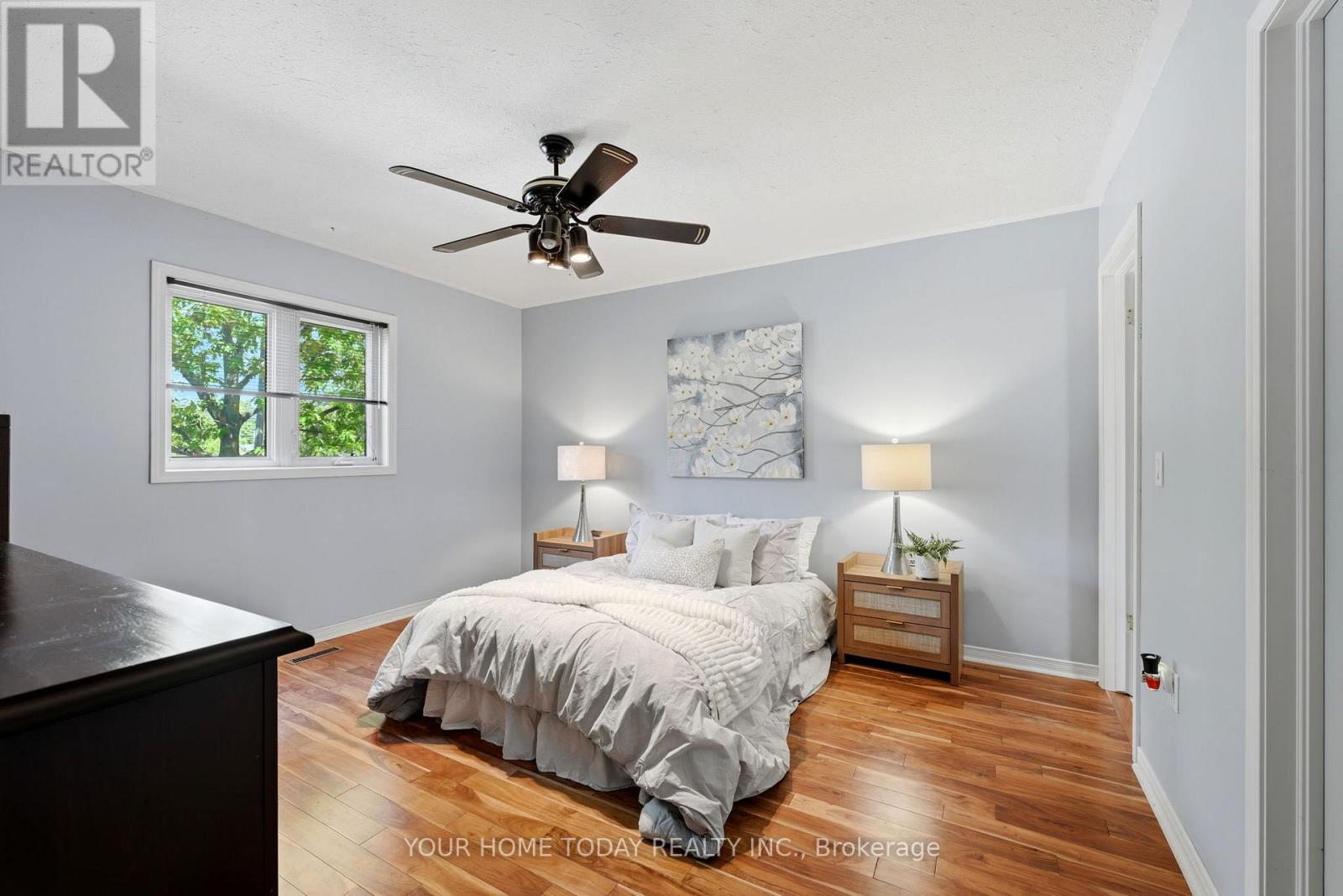 16 Normandy Boulevard, Halton Hills (Georgetown), Ontario  L7G 1W1 - Photo 19 - W13626256