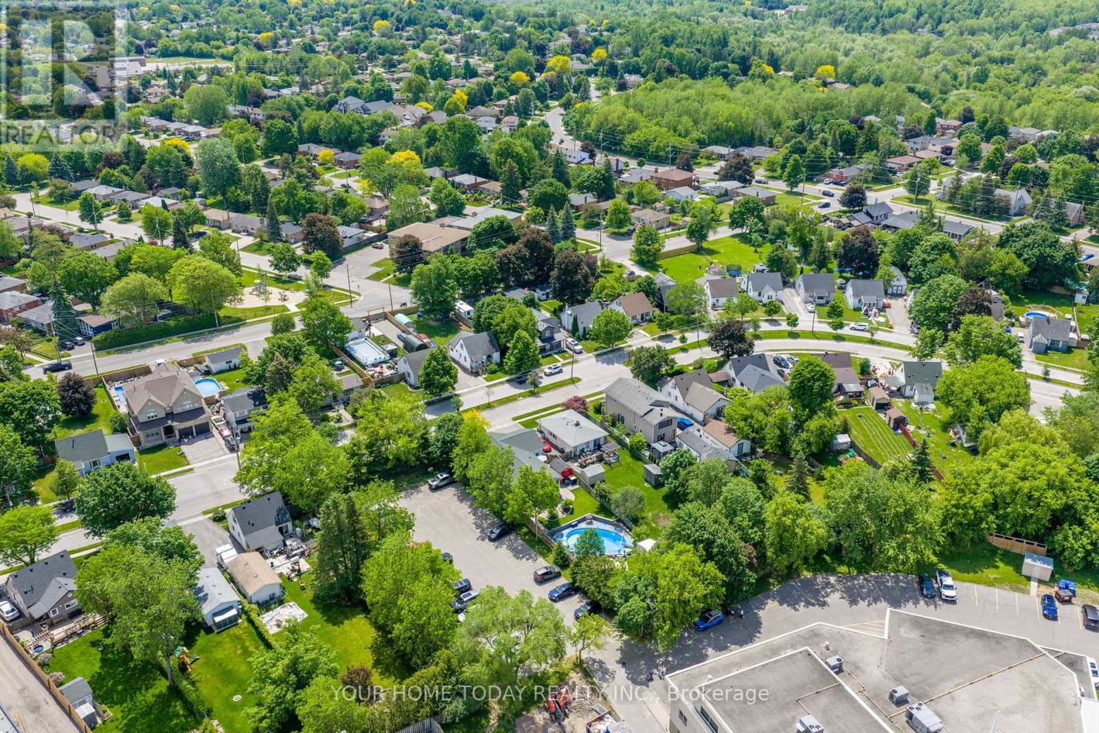 16 Normandy Boulevard, Halton Hills (Georgetown), Ontario  L7G 1W1 - Photo 47 - W13626256