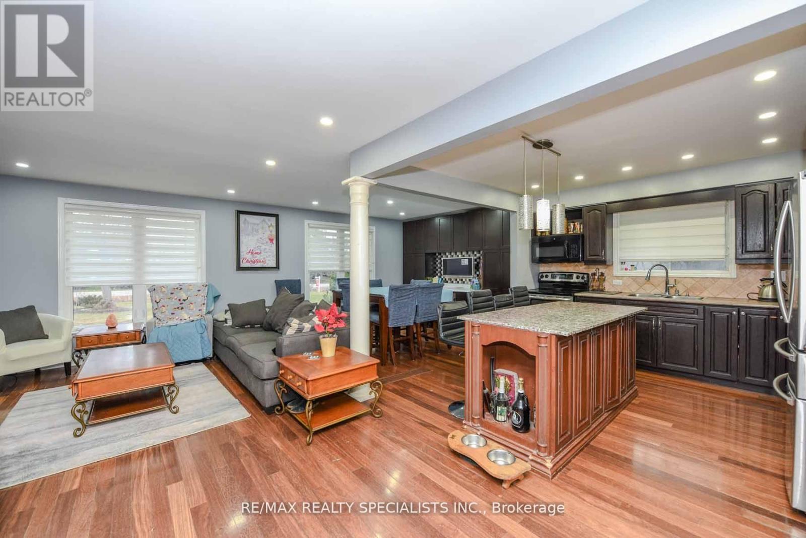8136 Hornby Road, Halton Hills (Rural Halton Hills), Ontario  L0P 1E0 - Photo 6 - W13626834