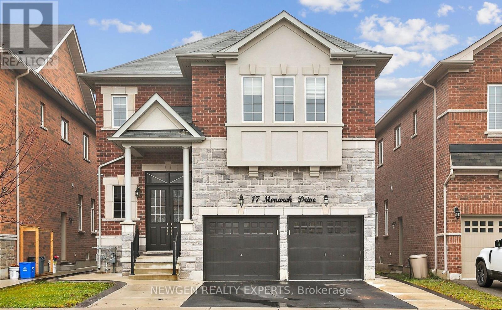 17 Monarch Drive, Halton Hills (Georgetown), Ontario  L7G 0H9 - Photo 1 - W13627512