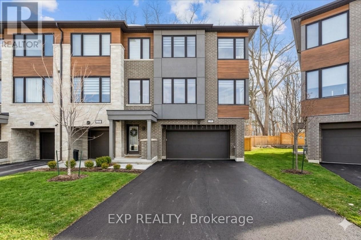 29 Briar Court, Halton Hills (Georgetown), Ontario  L7G 0P5 - Photo 1 - W13630494