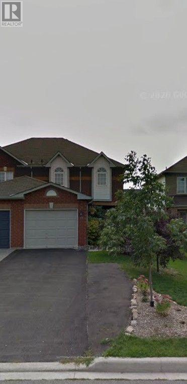 135 Mowat Crescent, Halton Hills (Georgetown), Ontario  L7G 6A8 - Photo 1 - W13630900