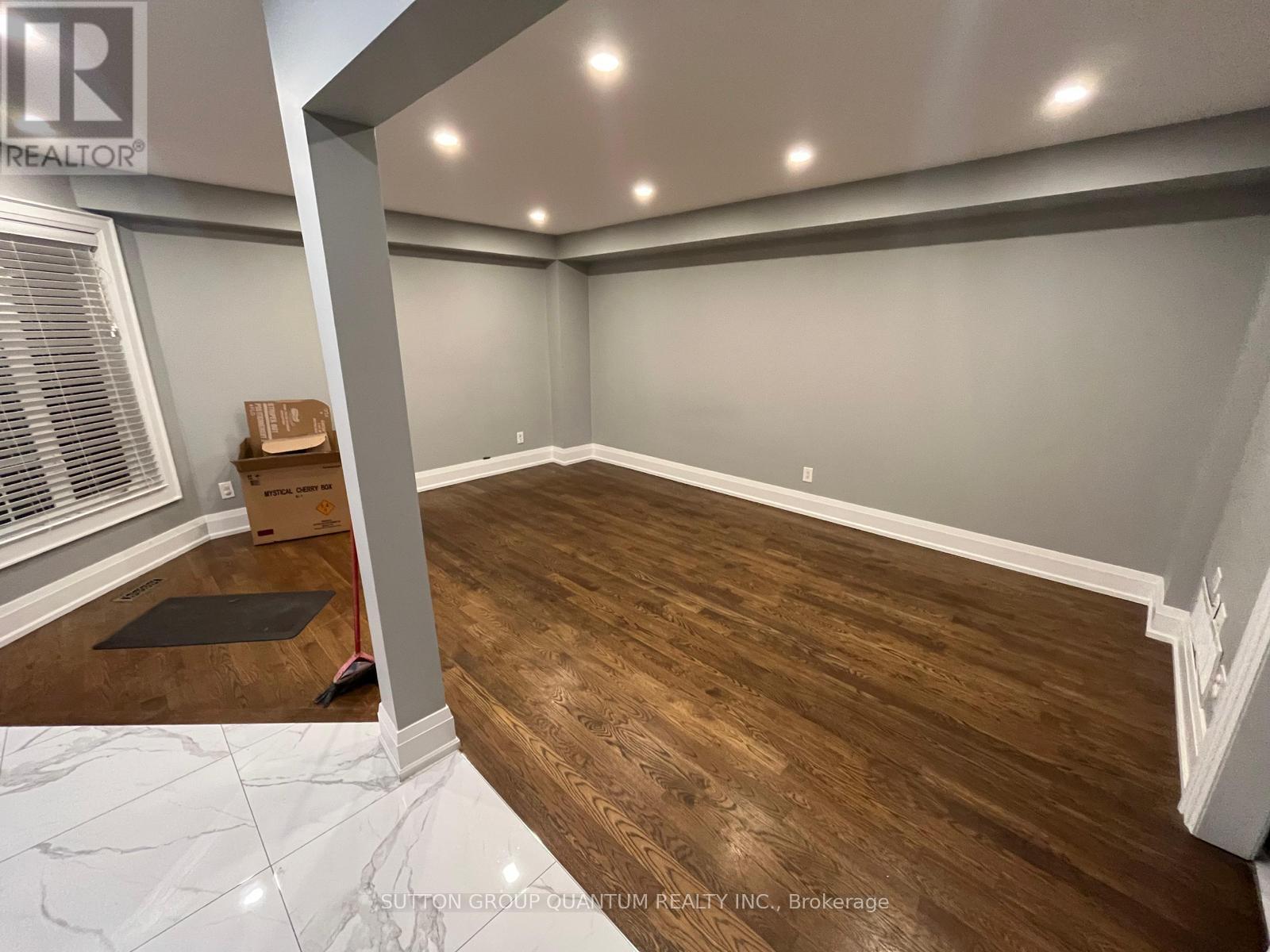 135 Mowat Crescent, Halton Hills (Georgetown), Ontario  L7G 6A8 - Photo 18 - W13630900