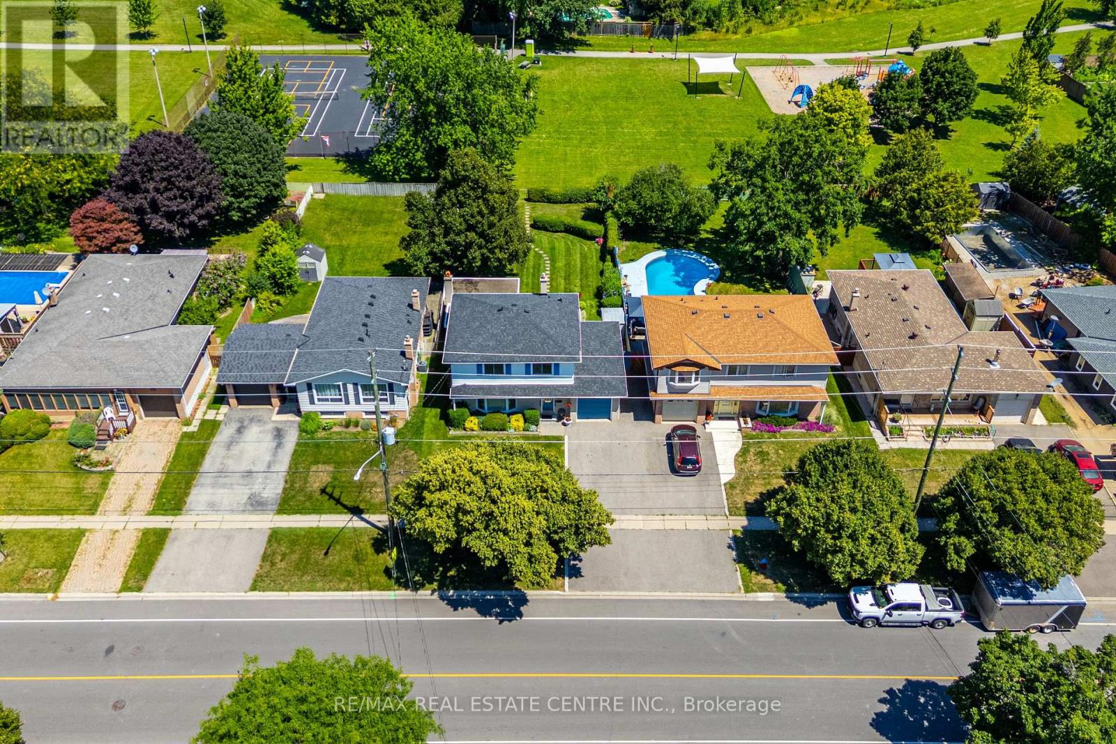 357 Delrex Boulevard, Halton Hills (Georgetown), Ontario  L7G 4H6 - Photo 3 - W13632814
