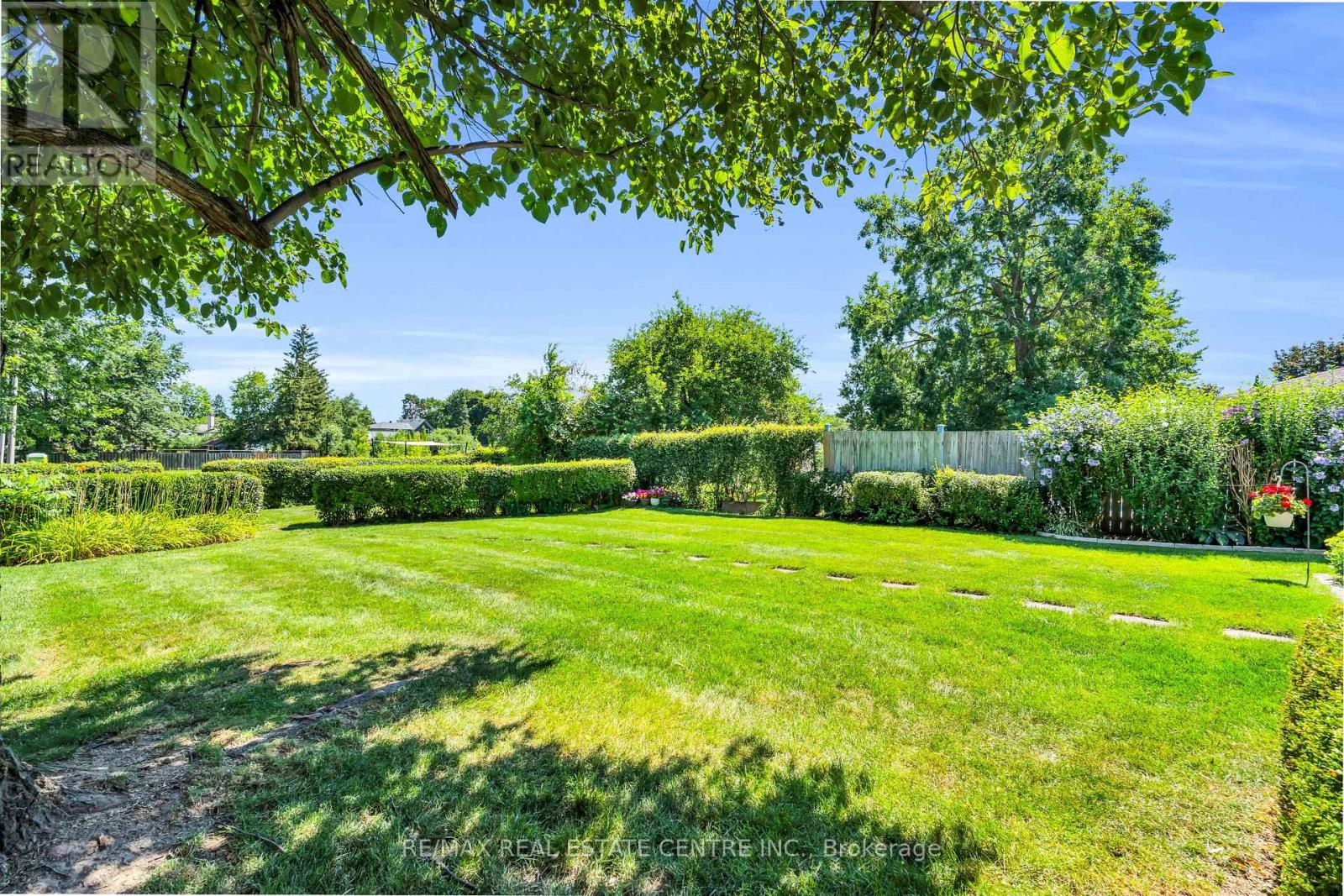 357 Delrex Boulevard, Halton Hills (Georgetown), Ontario  L7G 4H6 - Photo 45 - W13632814