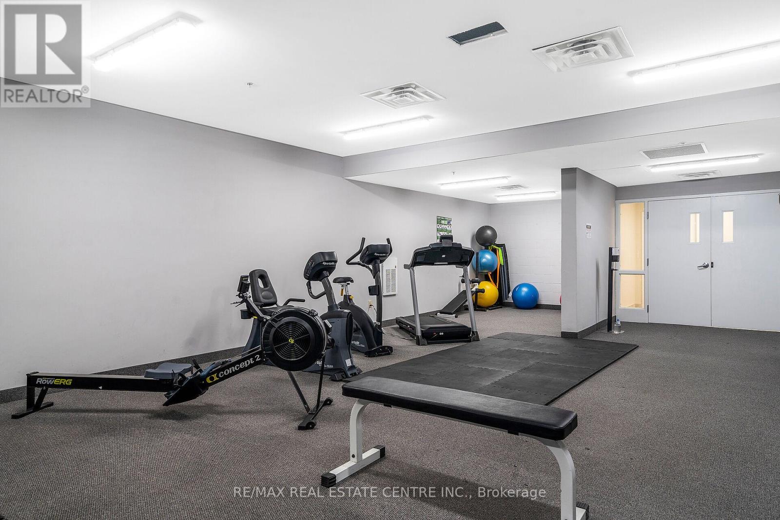 1504 - 20 Mcfarlane Drive, Halton Hills (Georgetown), Ontario  L7G 5J8 - Photo 16 - W13632846