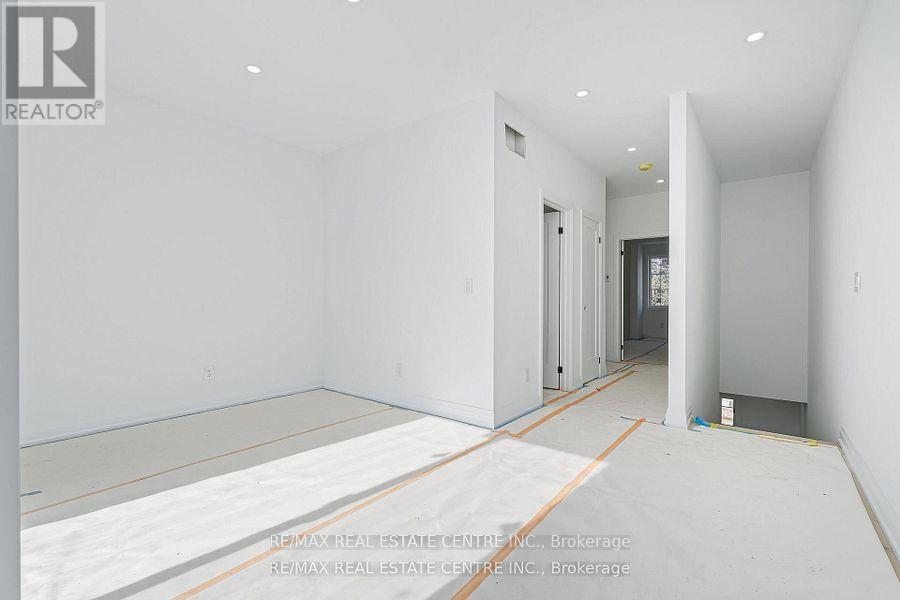 19 James Street, Halton Hills (Georgetown), Ontario  L7G 2H2 - Photo 31 - W13633272