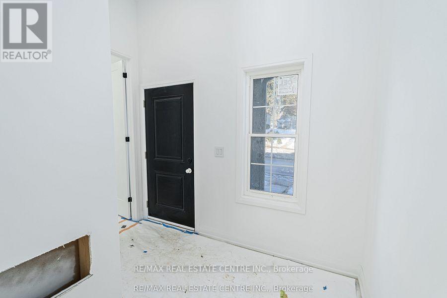 19 James Street, Halton Hills (Georgetown), Ontario  L7G 2H2 - Photo 6 - W13633272