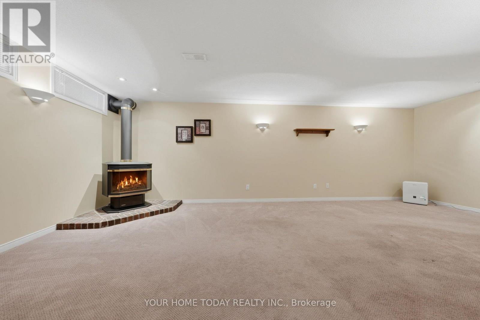 17 Carole Street, Halton Hills (Georgetown), Ontario  L7G 5B4 - Photo 27 - W13633874