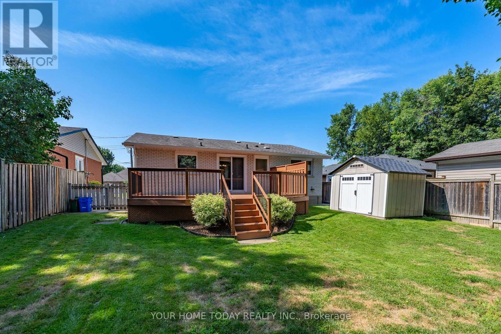 17 Carole Street, Halton Hills (Georgetown), Ontario  L7G 5B4 - Photo 37 - W13633874
