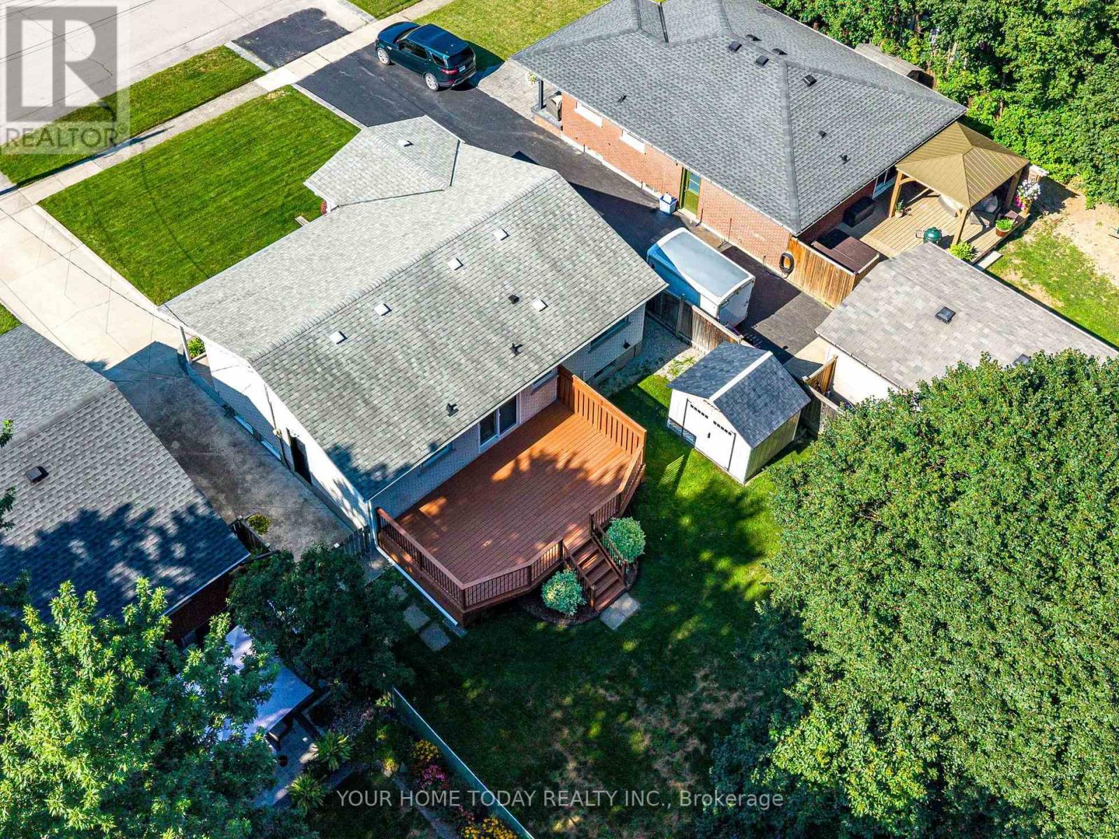 17 Carole Street, Halton Hills (Georgetown), Ontario  L7G 5B4 - Photo 41 - W13633874
