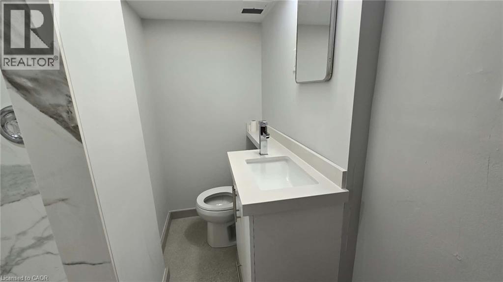 143 Confederation Street, Halton Hills, Ontario  L7G 3S3 - Photo 17 - 40851149