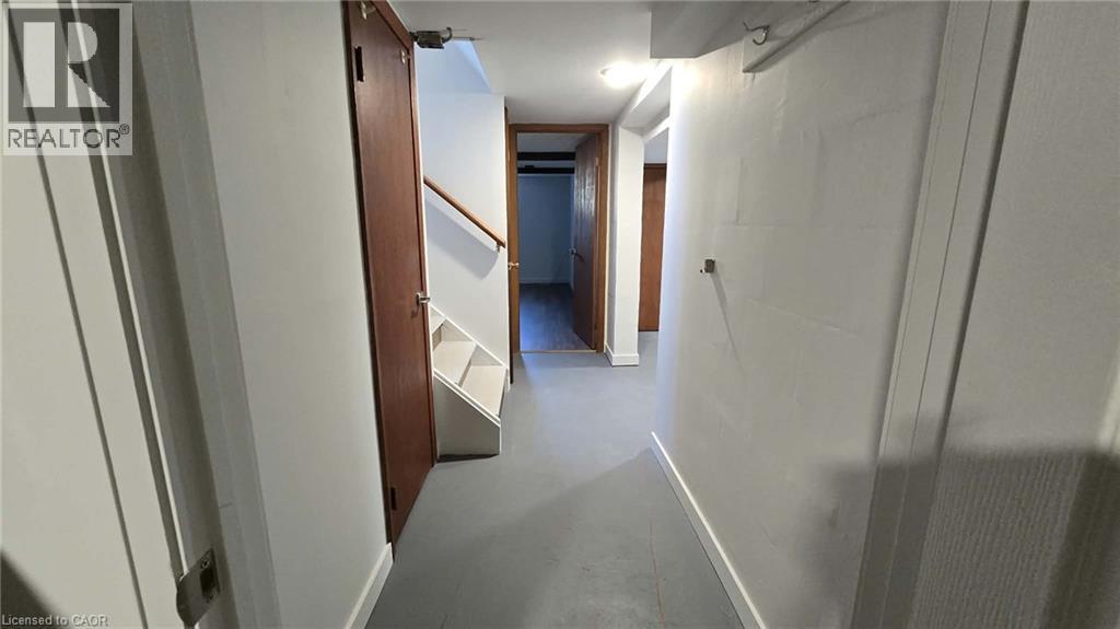 143 Confederation Street, Halton Hills, Ontario  L7G 3S3 - Photo 19 - 40851149