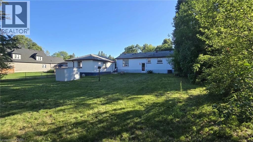 143 Confederation Street, Halton Hills, Ontario  L7G 3S3 - Photo 21 - 40851149