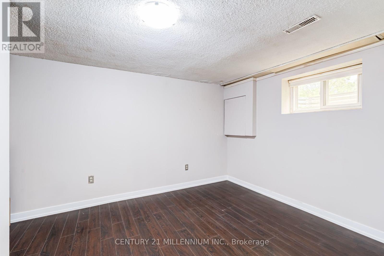 44 Byron Street, Halton Hills (Georgetown), Ontario  L7G 3W7 - Photo 17 - W13635238