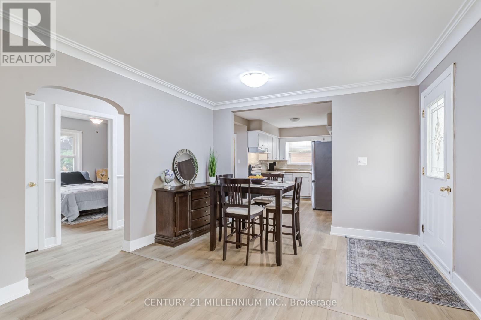 44 Byron Street, Halton Hills (Georgetown), Ontario  L7G 3W7 - Photo 6 - W13635238