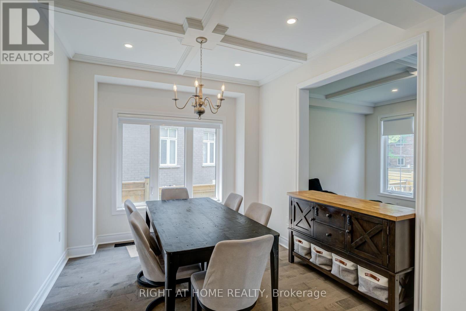 51 Rosewell Crescent, Halton Hills (Georgetown), Ontario  L7G 0N4 - Photo 19 - W13639546