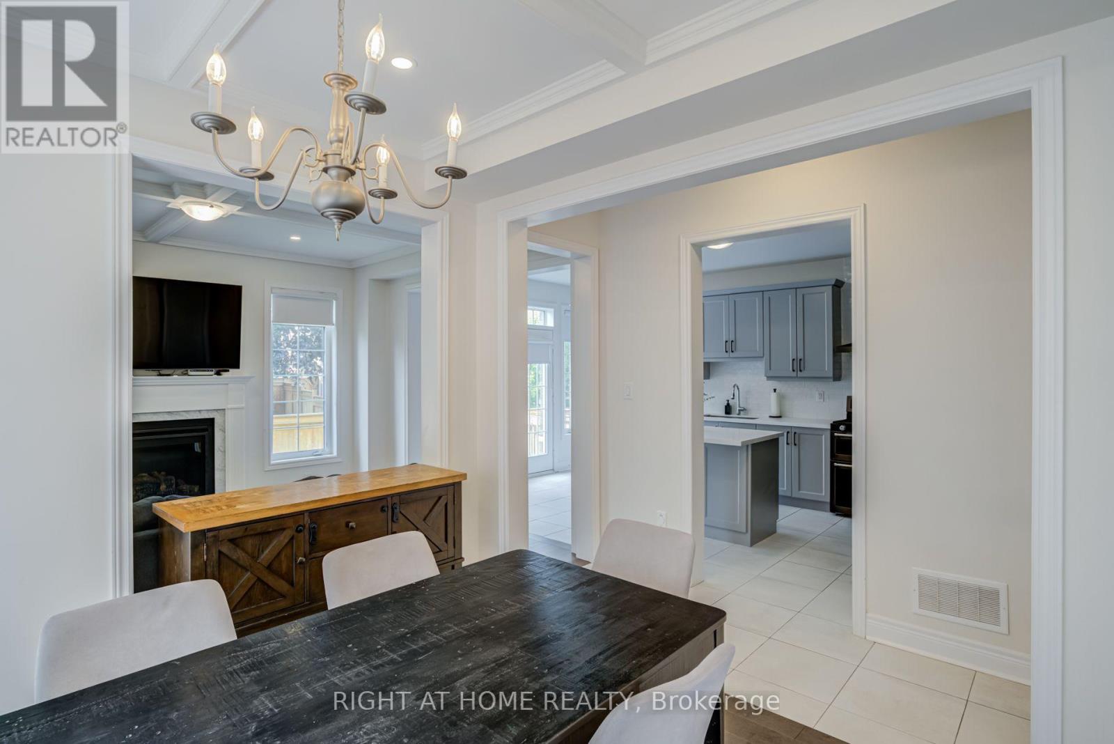 51 Rosewell Crescent, Halton Hills (Georgetown), Ontario  L7G 0N4 - Photo 21 - W13639546
