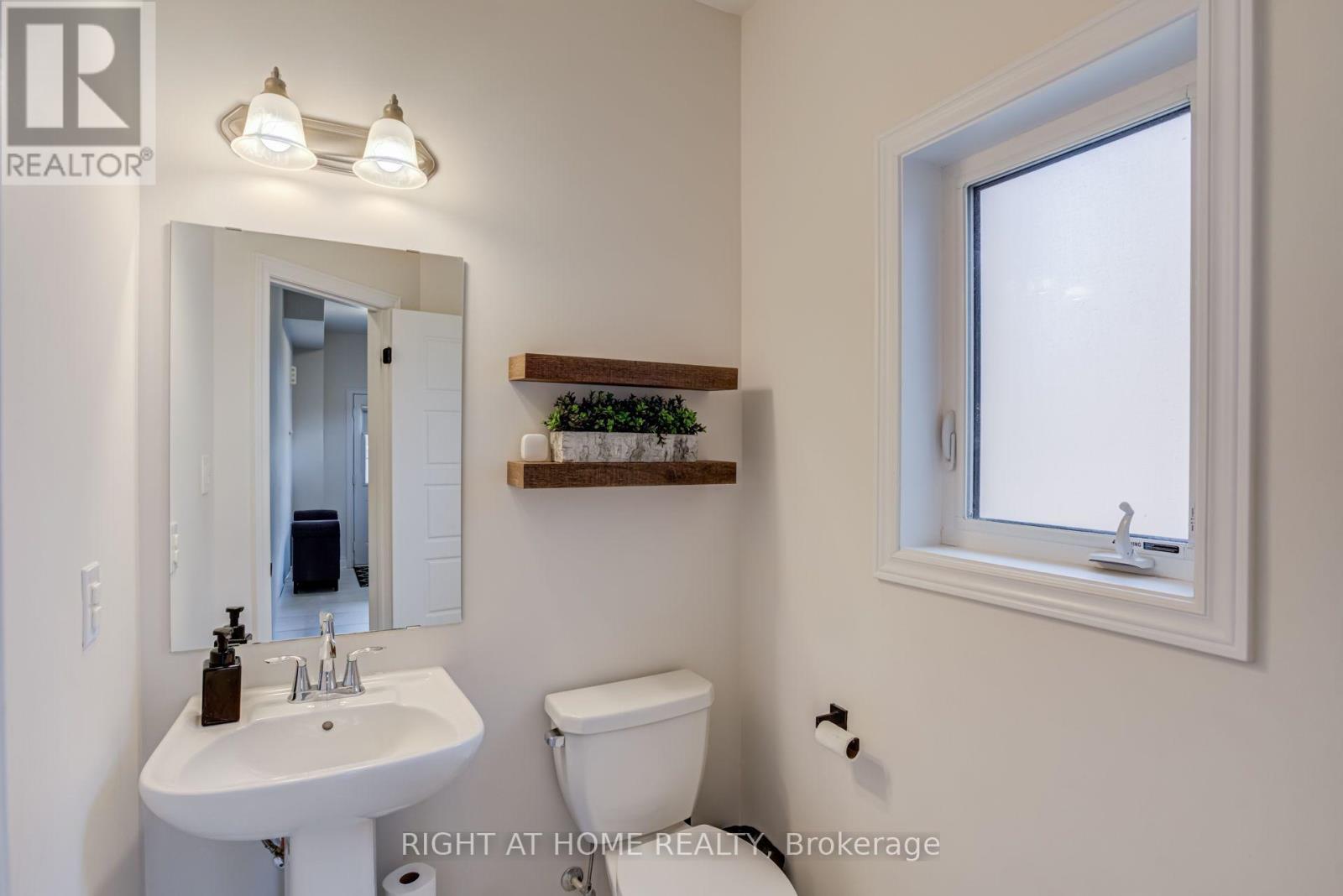 51 Rosewell Crescent, Halton Hills (Georgetown), Ontario  L7G 0N4 - Photo 23 - W13639546