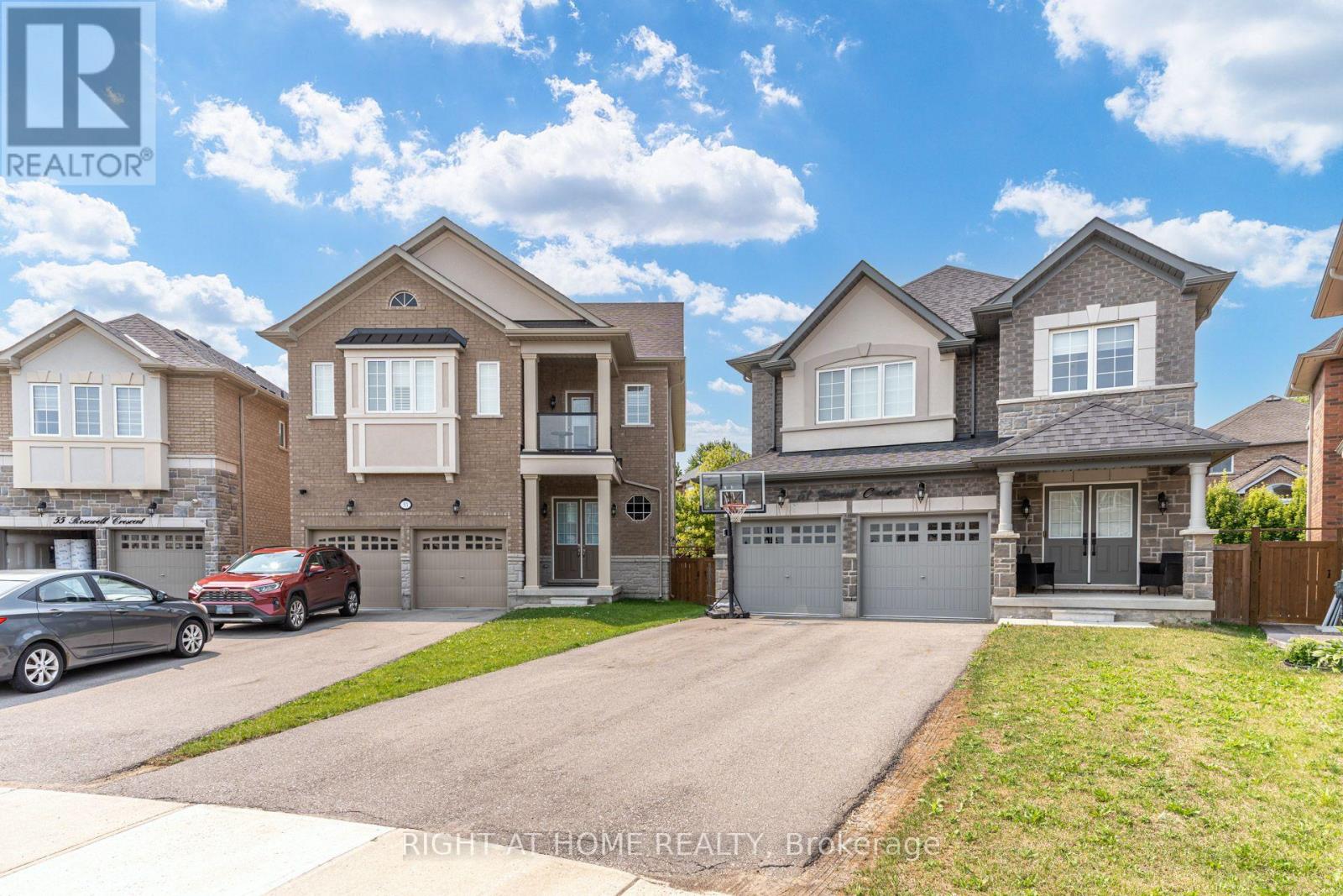 51 Rosewell Crescent, Halton Hills (Georgetown), Ontario  L7G 0N4 - Photo 3 - W13639546