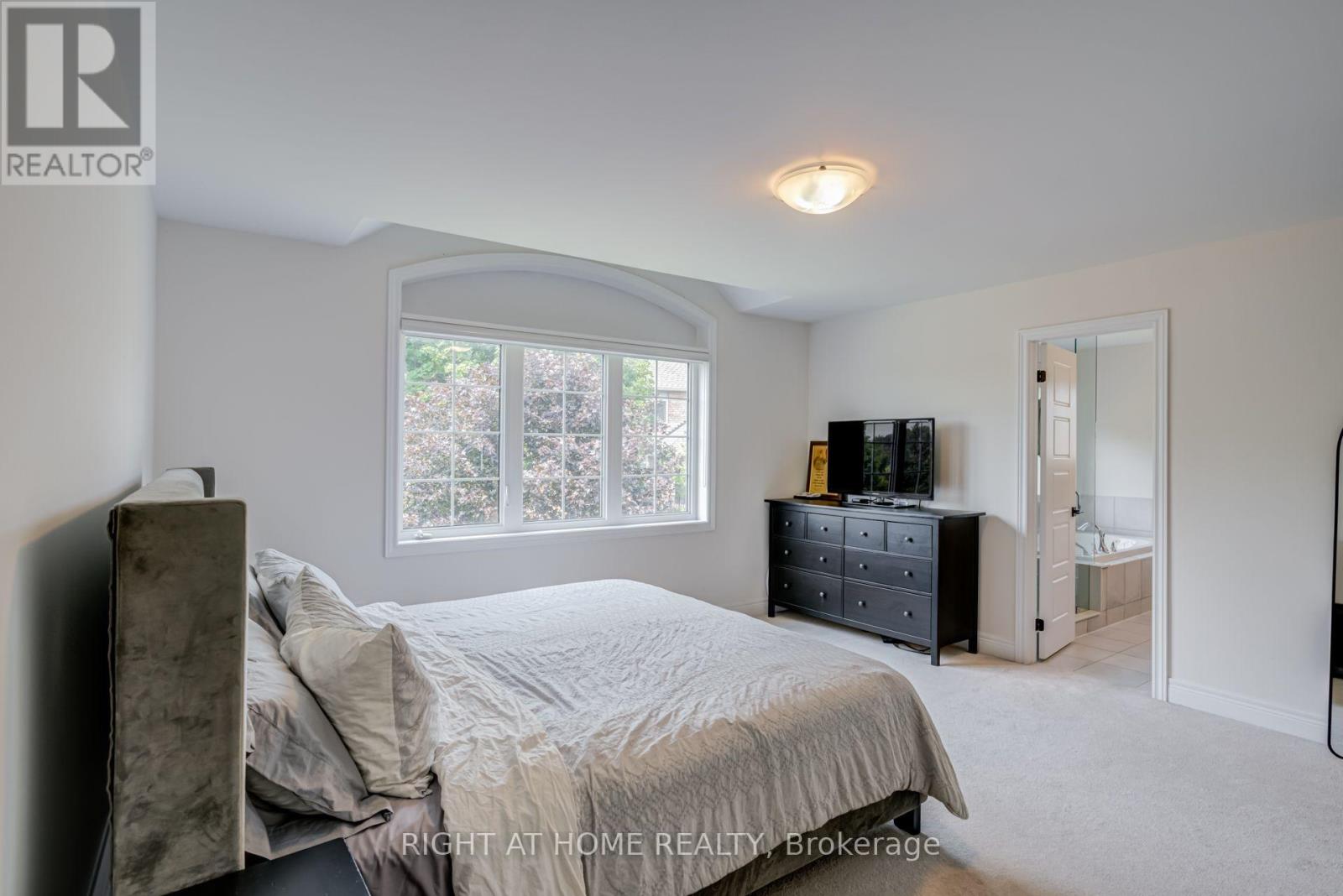 51 Rosewell Crescent, Halton Hills (Georgetown), Ontario  L7G 0N4 - Photo 32 - W13639546