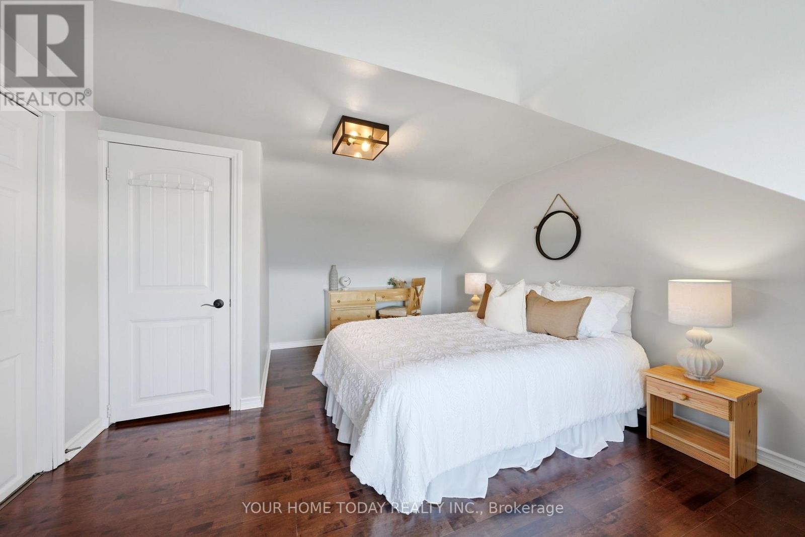 15585 Clayhill Road, Halton Hills (Rural Halton Hills), Ontario  L7G 4S8 - Photo 25 - W13640094