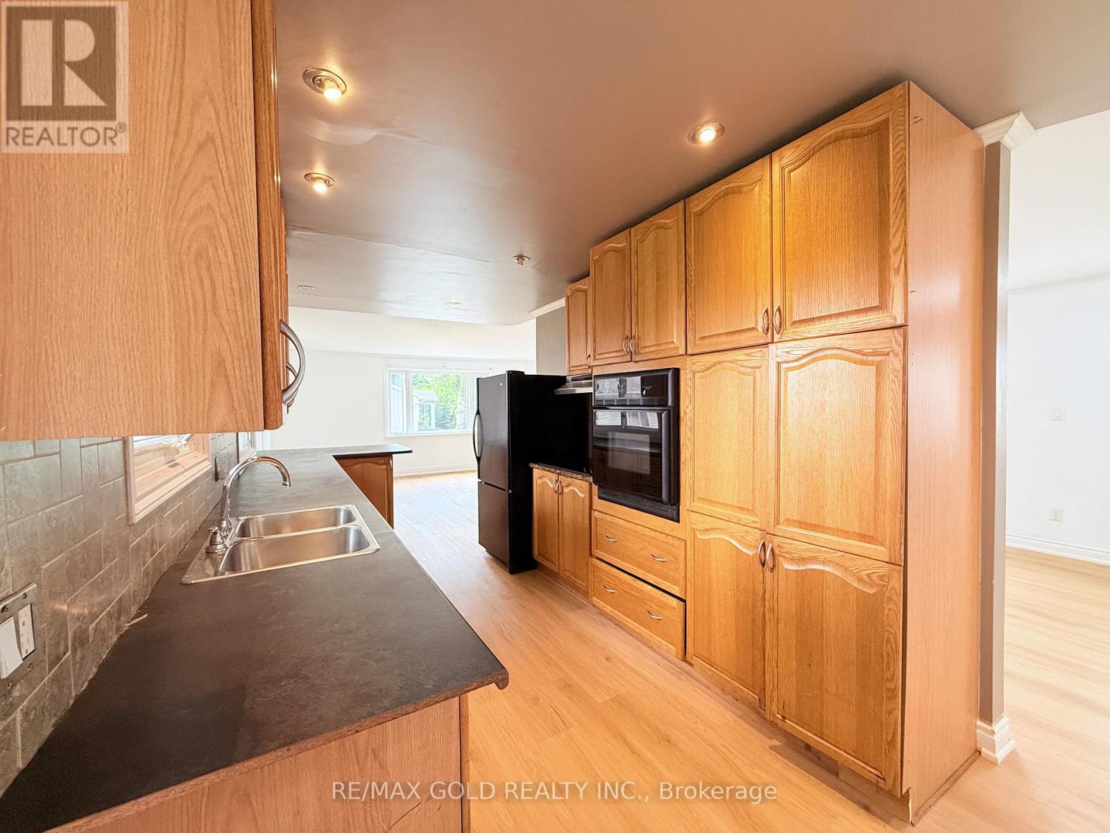 9456 Eighth Line, Halton Hills (Rural Halton Hills), Ontario  L7G 4S5 - Photo 17 - W13640220