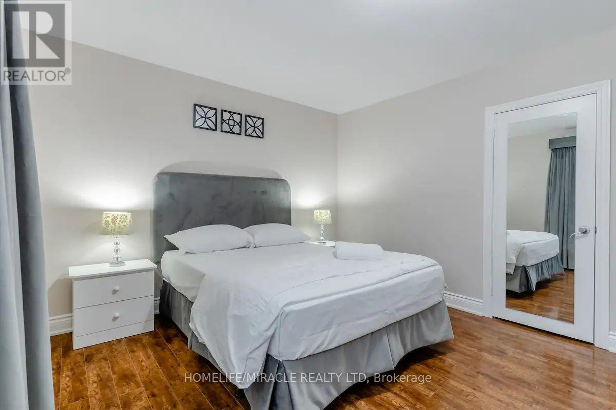 10690 Trafalgar Road, Halton Hills (Rural Halton Hills), Ontario  L7G 4S5 - Photo 10 - W13641006