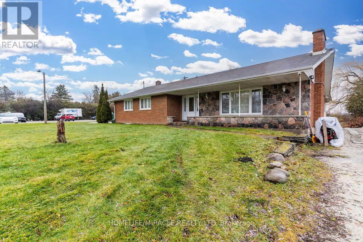 10690 Trafalgar Road, Halton Hills (Rural Halton Hills), Ontario  L7G 4S5 - Photo 2 - W13641006