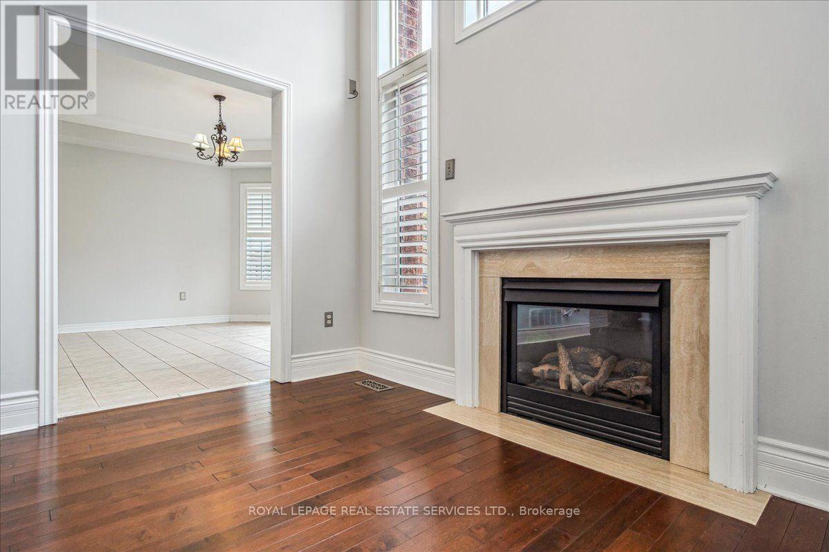 54 Stonebrook Crescent, Halton Hills (Georgetown), Ontario  L7G 6E5 - Photo 12 - W13643438