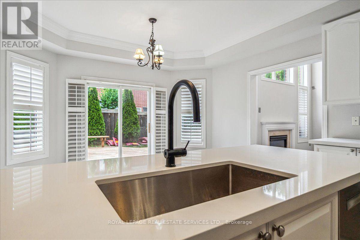 54 Stonebrook Crescent, Halton Hills (Georgetown), Ontario  L7G 6E5 - Photo 15 - W13643438