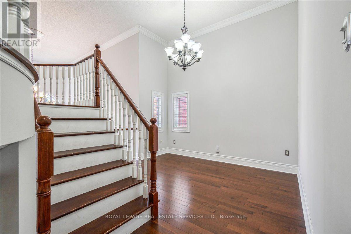 54 Stonebrook Crescent, Halton Hills (Georgetown), Ontario  L7G 6E5 - Photo 20 - W13643438