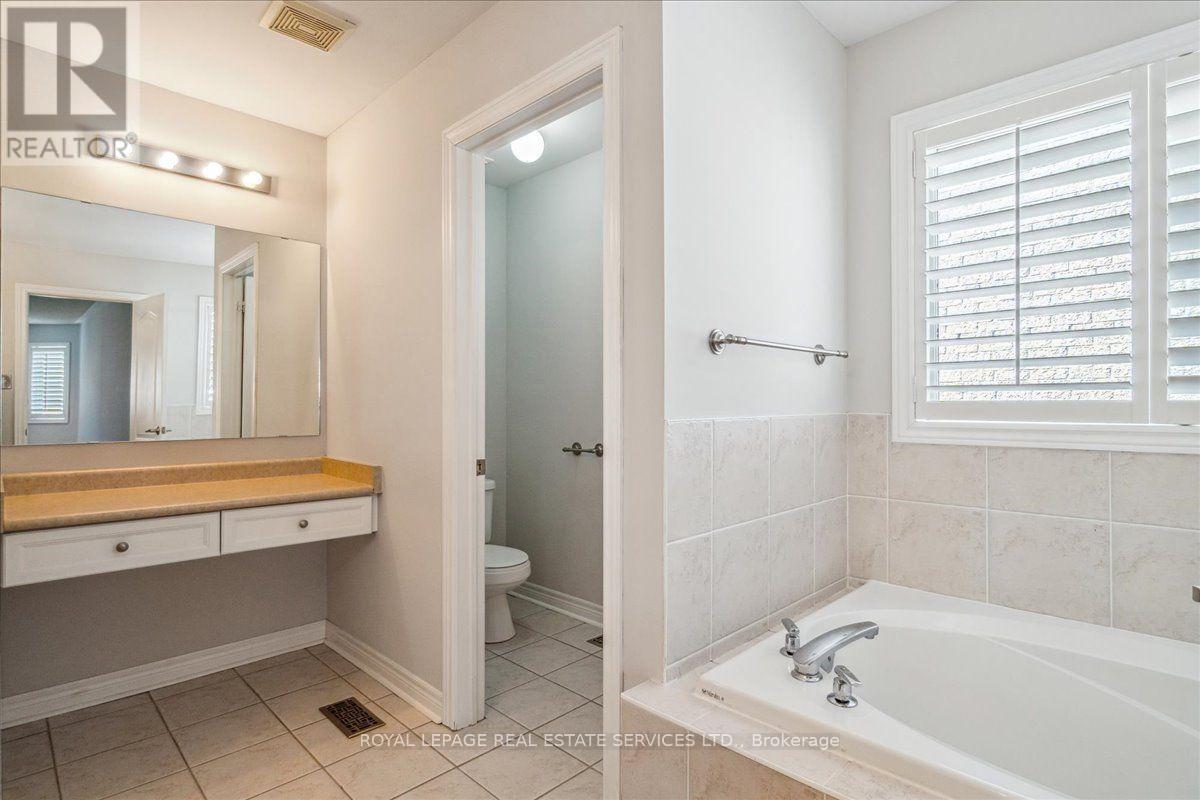 54 Stonebrook Crescent, Halton Hills (Georgetown), Ontario  L7G 6E5 - Photo 26 - W13643438