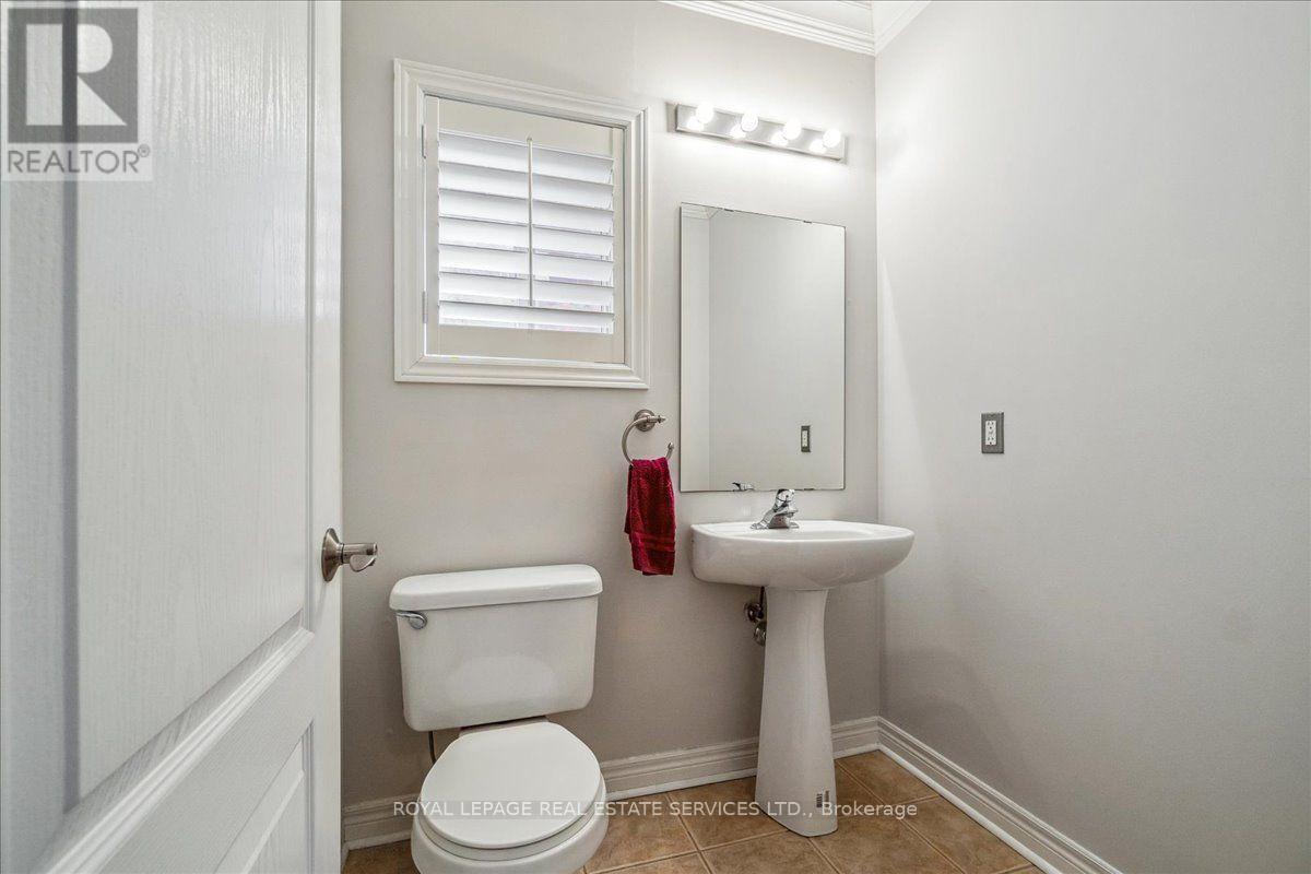 54 Stonebrook Crescent, Halton Hills (Georgetown), Ontario  L7G 6E5 - Photo 36 - W13643438