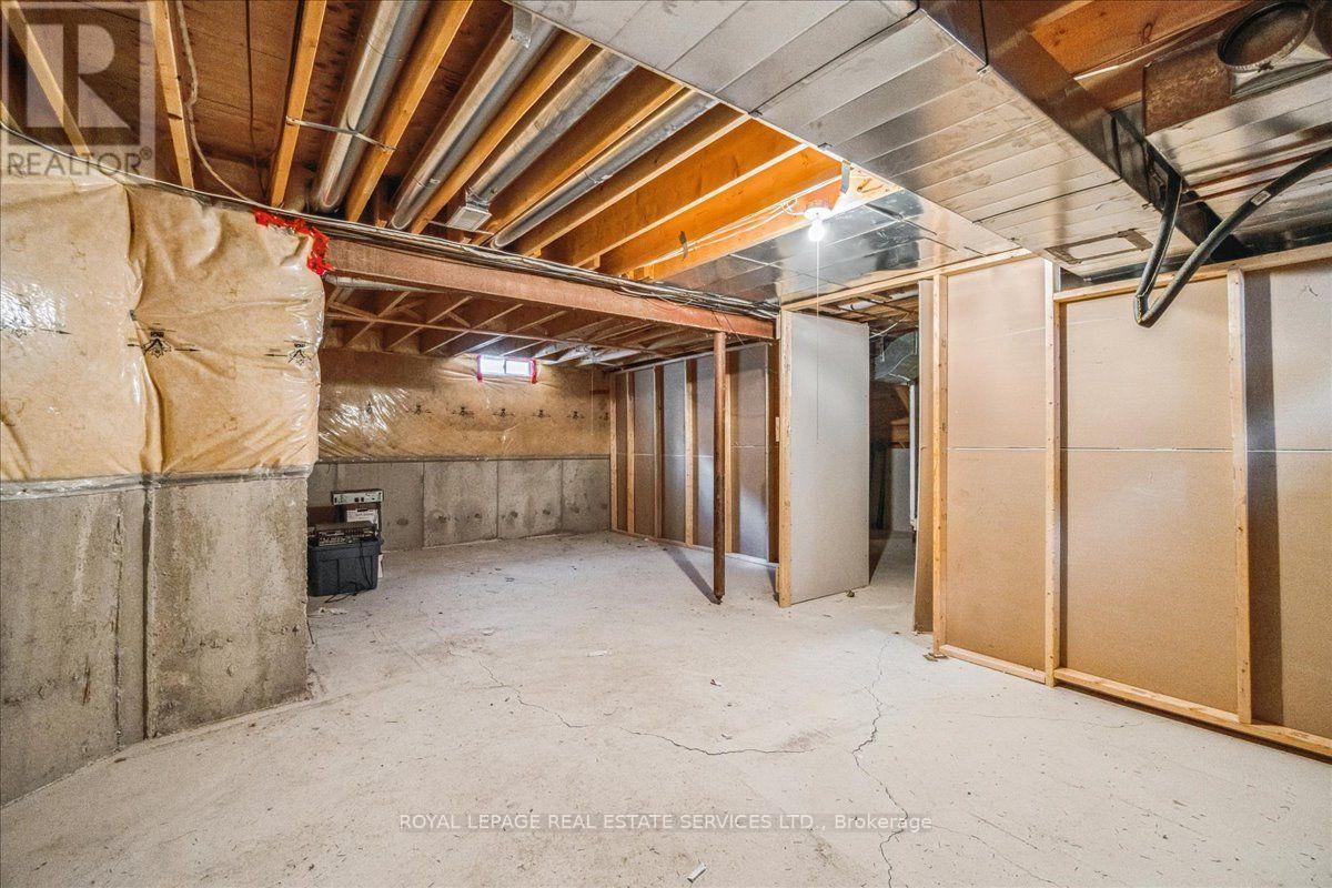 54 Stonebrook Crescent, Halton Hills (Georgetown), Ontario  L7G 6E5 - Photo 38 - W13643438