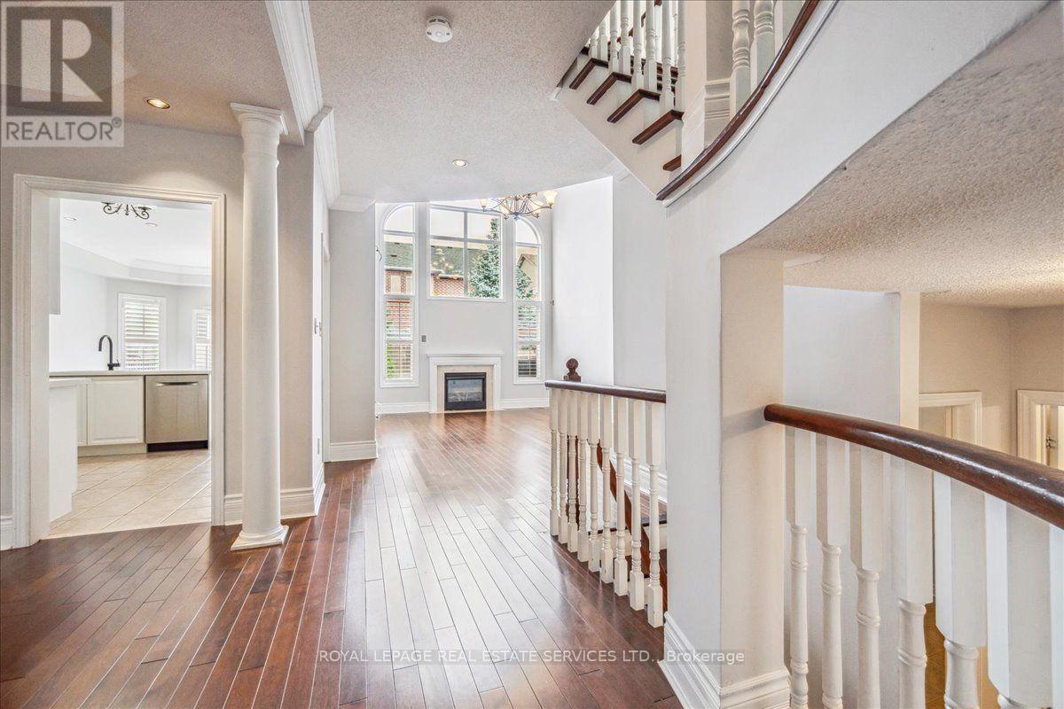 54 Stonebrook Crescent, Halton Hills (Georgetown), Ontario  L7G 6E5 - Photo 7 - W13643438
