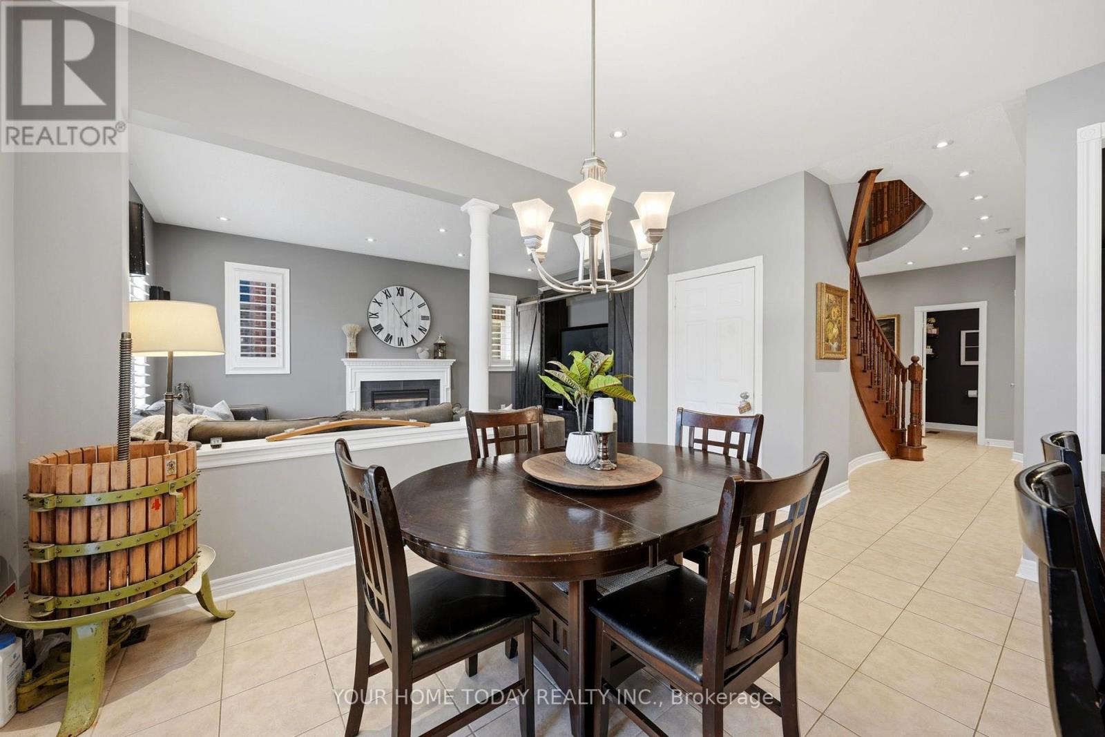 11 Orchid Avenue, Halton Hills (Georgetown), Ontario  L7G 6L7 - Photo 17 - W13646268