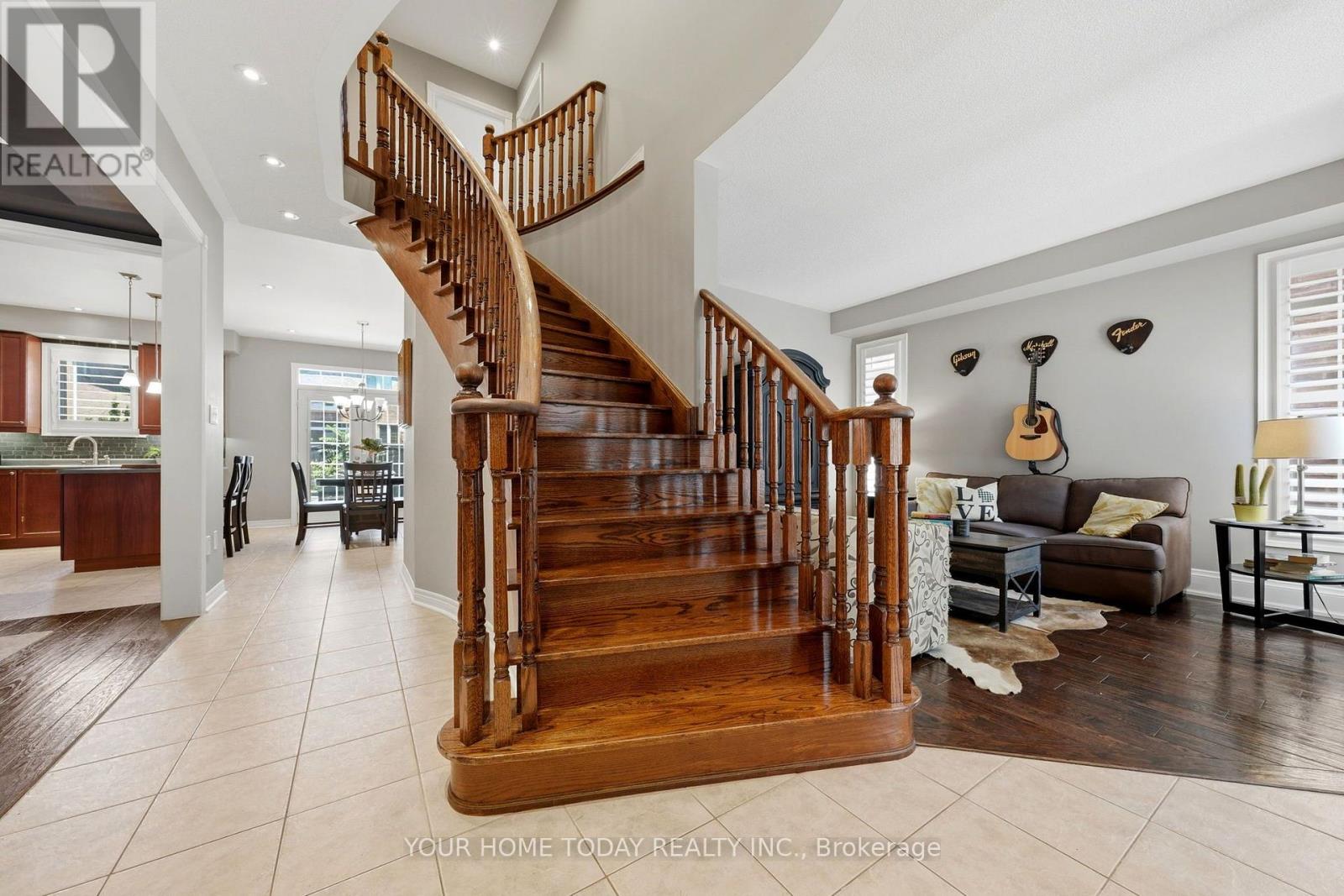 11 Orchid Avenue, Halton Hills (Georgetown), Ontario  L7G 6L7 - Photo 25 - W13646268