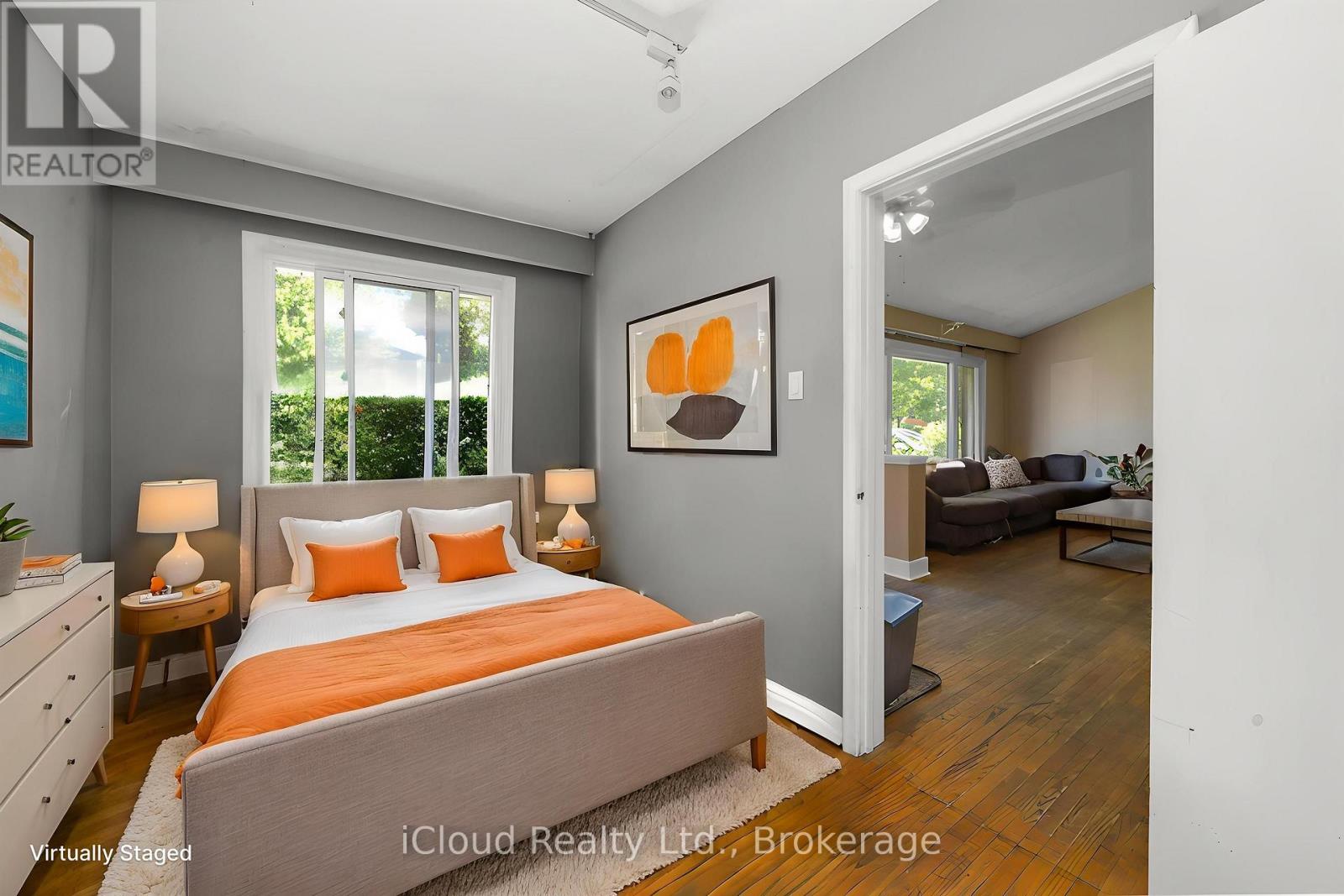 32 Mowbray Place, Halton Hills (Ac Acton), Ontario  L7J 2J8 - Photo 10 - W13648286