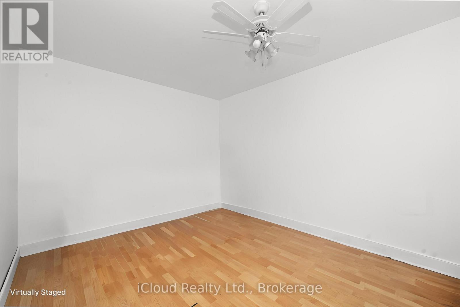 32 Mowbray Place, Halton Hills (Ac Acton), Ontario  L7J 2J8 - Photo 15 - W13648286
