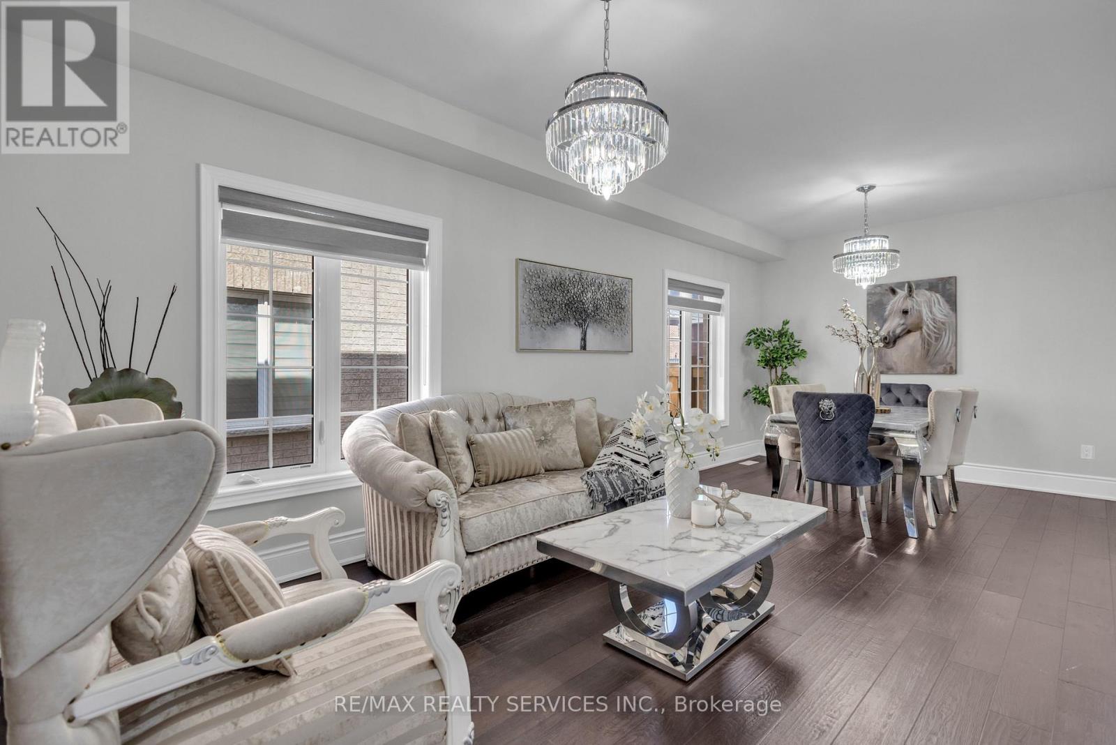 40 Rosewell Crescent, Halton Hills (Georgetown), Ontario  L7G 0N3 - Photo 2 - W13649166