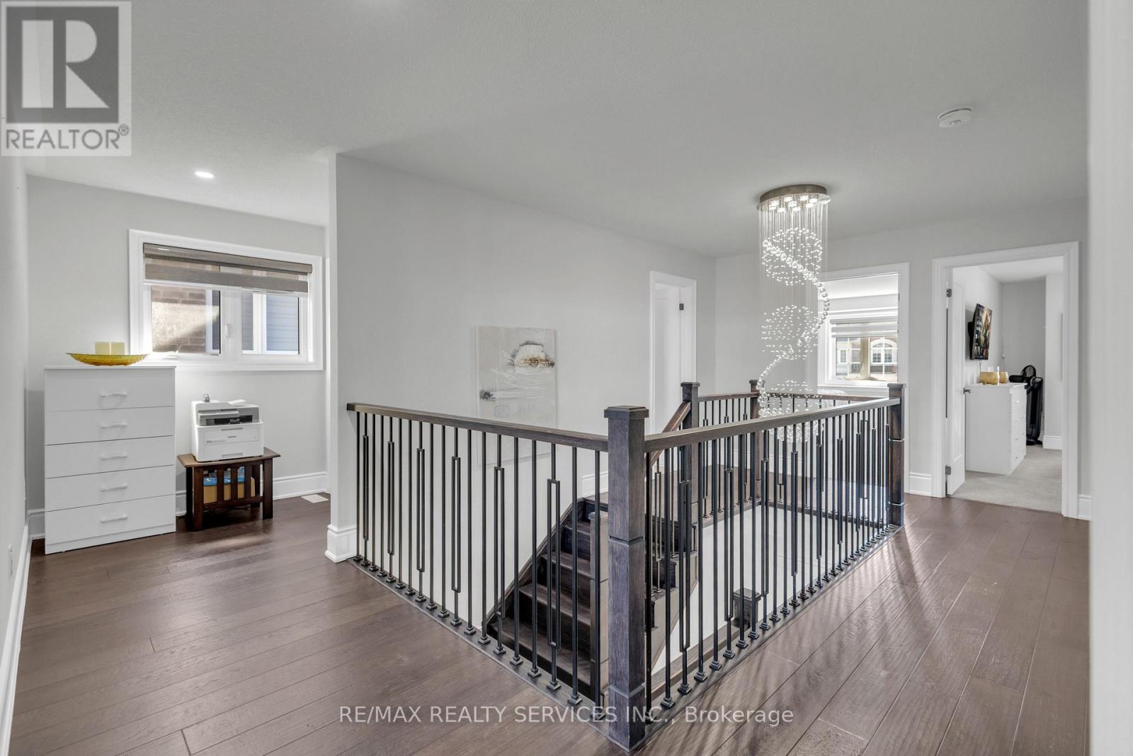 40 Rosewell Crescent, Halton Hills (Georgetown), Ontario  L7G 0N3 - Photo 38 - W13649166