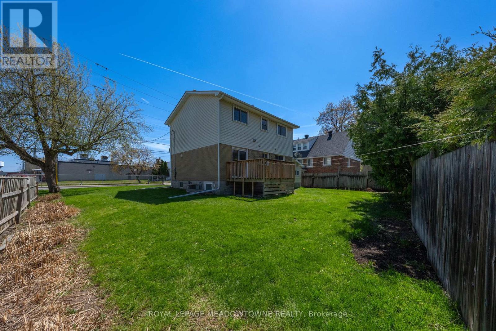 82 Maple Avenue, Halton Hills (Georgetown), Ontario  L7G 1X7 - Photo 21 - W13649670
