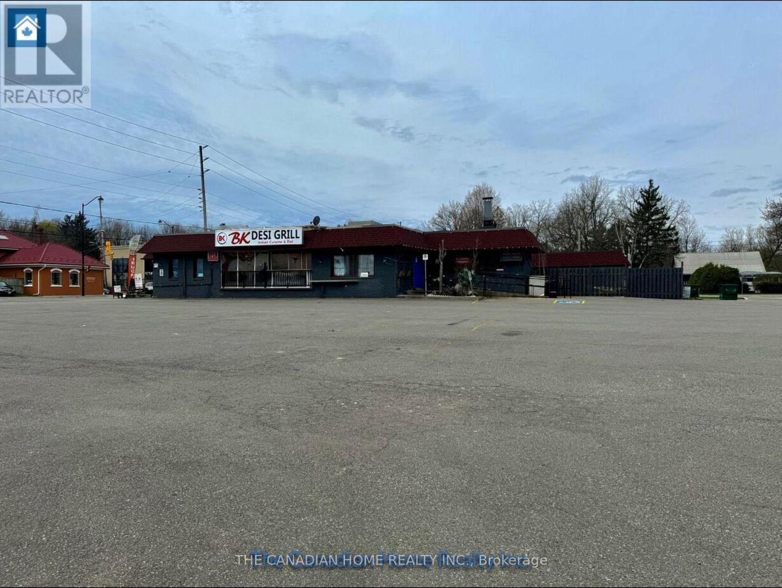 1 - 525 Guelph Street, Halton Hills (Rural Halton Hills), Ontario  L0P 1K0 - Photo 3 - W13655630