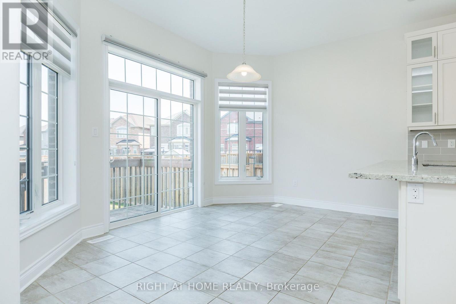 8 Monarch Drive, Halton Hills (Georgetown), Ontario  L7G 0H9 - Photo 18 - W13655948