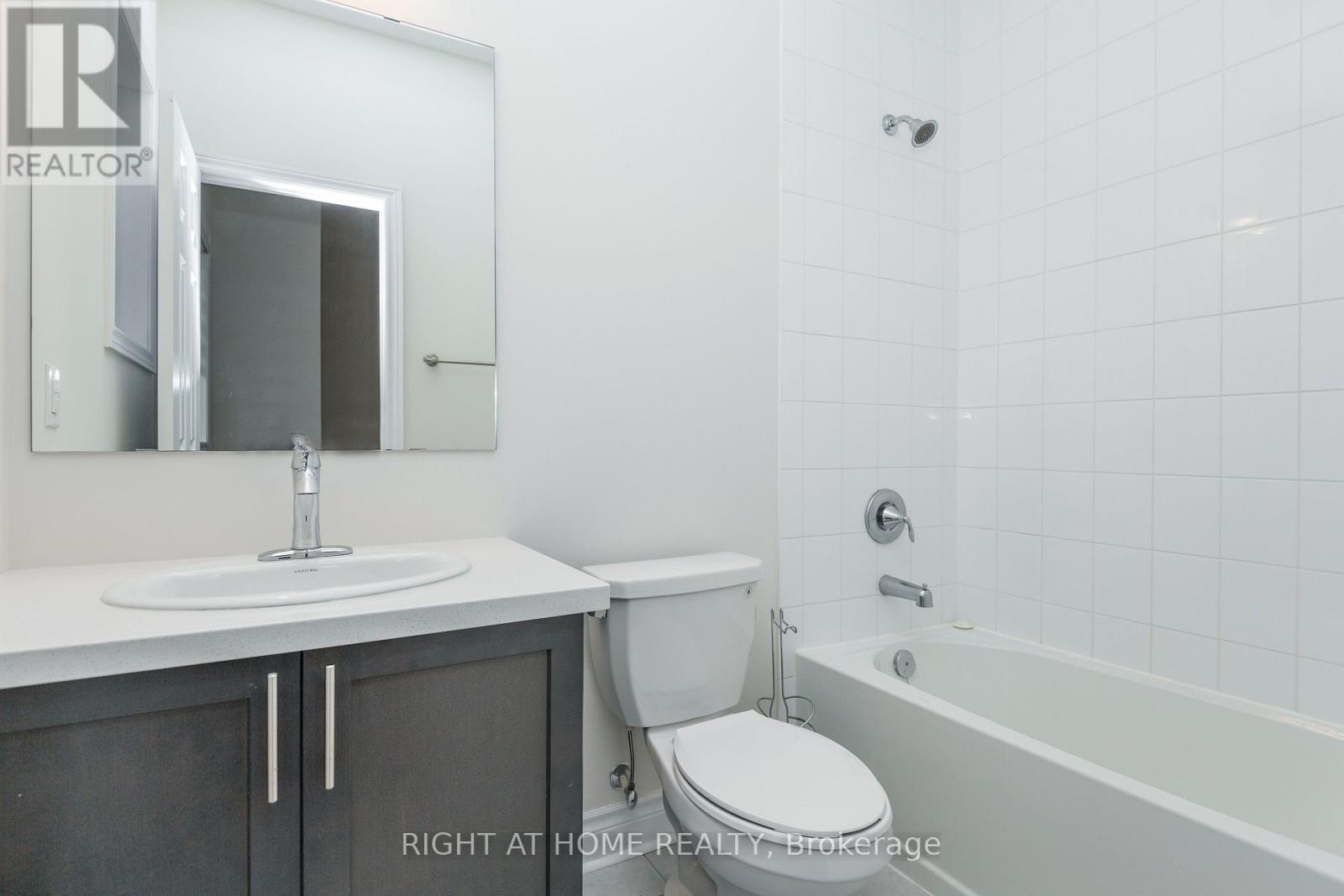 8 Monarch Drive, Halton Hills (Georgetown), Ontario  L7G 0H9 - Photo 32 - W13655958