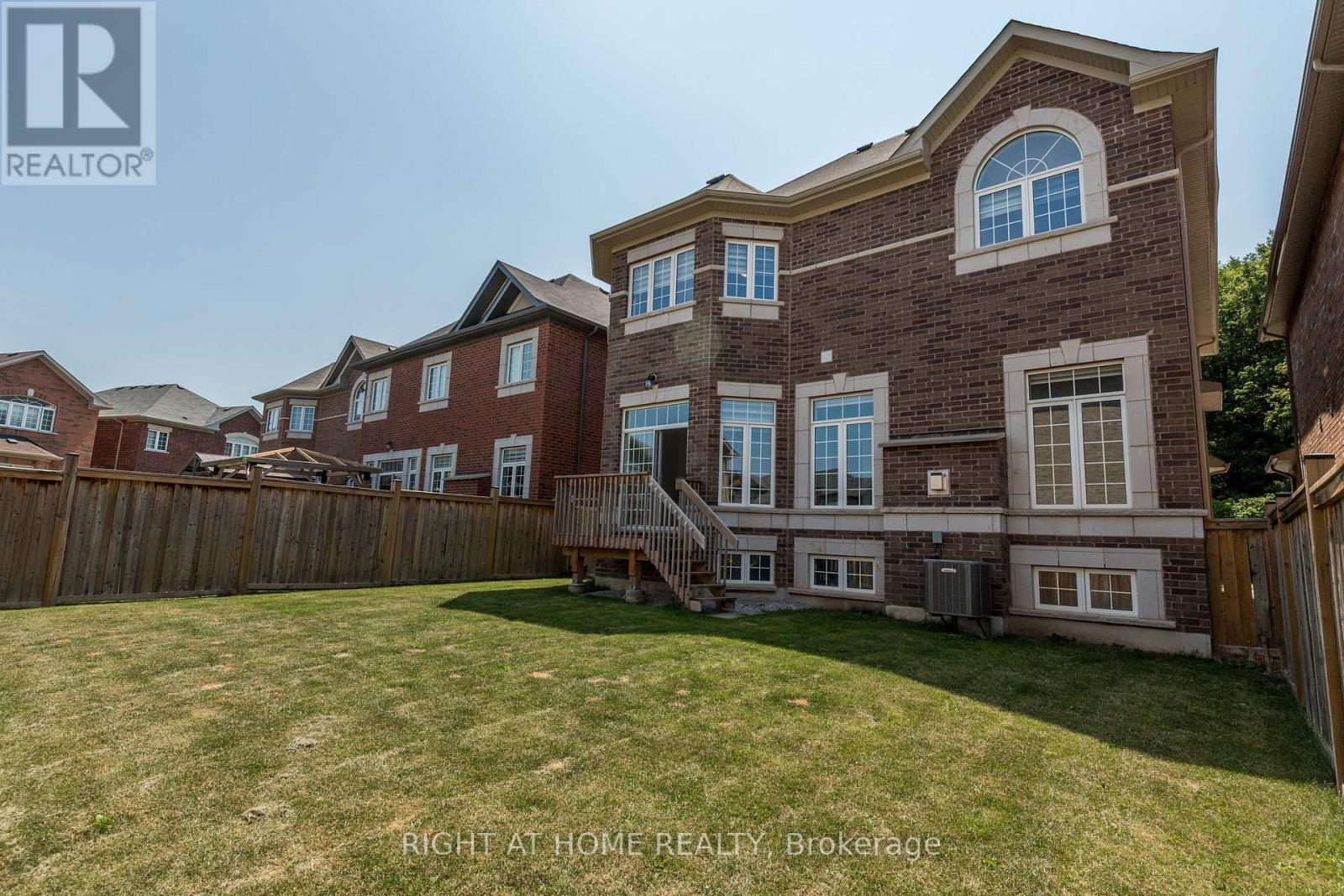 8 Monarch Drive, Halton Hills (Georgetown), Ontario  L7G 0H9 - Photo 42 - W13655958