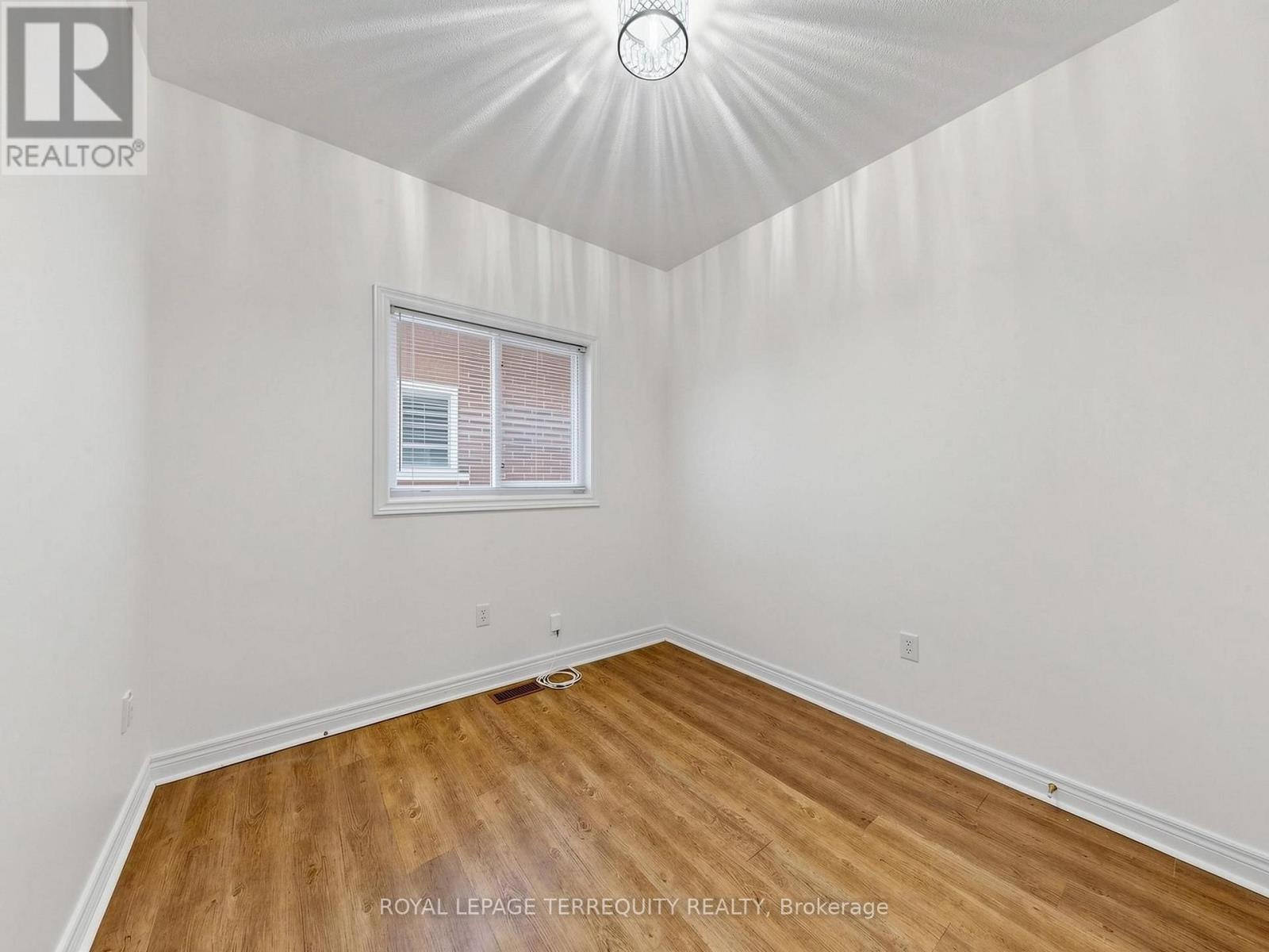 19 Johnson Crescent, Halton Hills (Georgetown), Ontario  L7G 6C9 - Photo 27 - W13656630