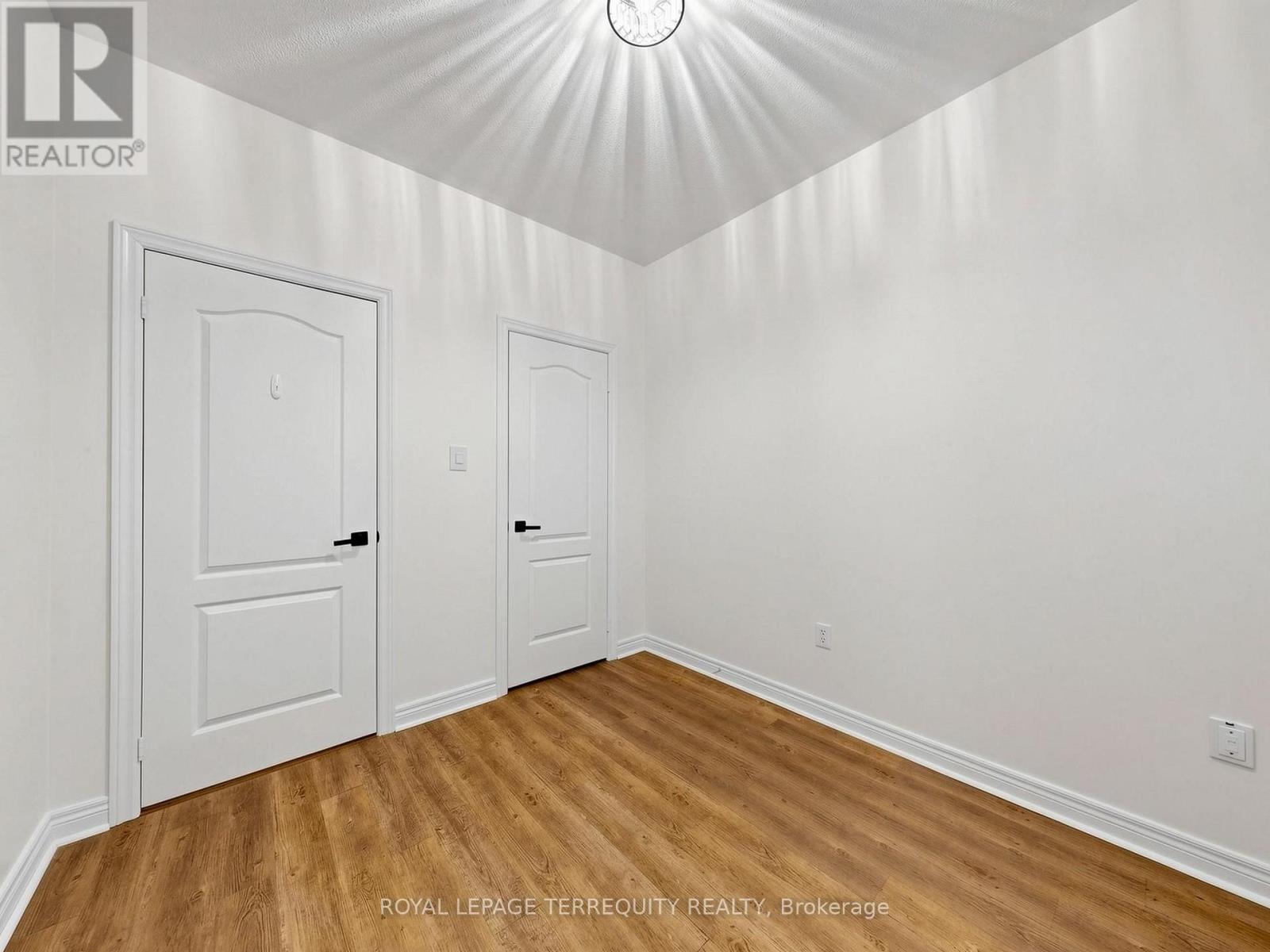 19 Johnson Crescent, Halton Hills (Georgetown), Ontario  L7G 6C9 - Photo 28 - W13656630