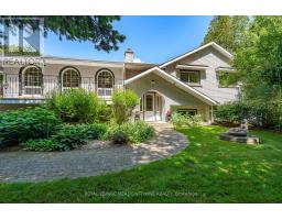 <div class="price">$1,499,900</div> 6733 25 Side Road, Halton Hills (Rural Halton Hills)<br><div style="margin-bottom:8px;"><small>Royal LePage Meadowtowne Realty</small></div><div class='bed_bath'>5 Bed | 3 Bath</div>